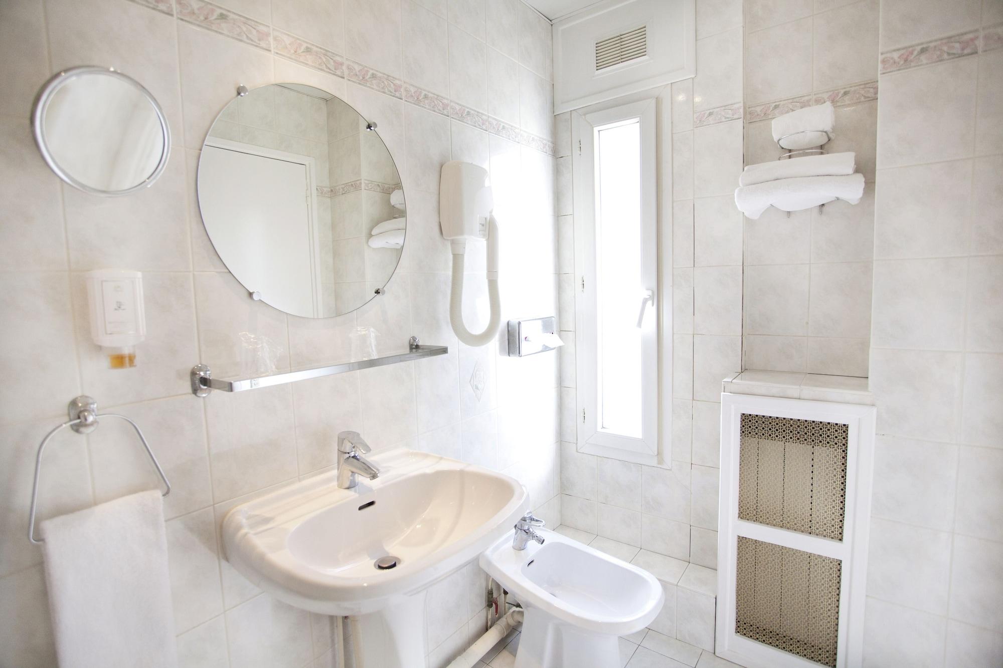 Nadaud Hotel Paris Luaran gambar
